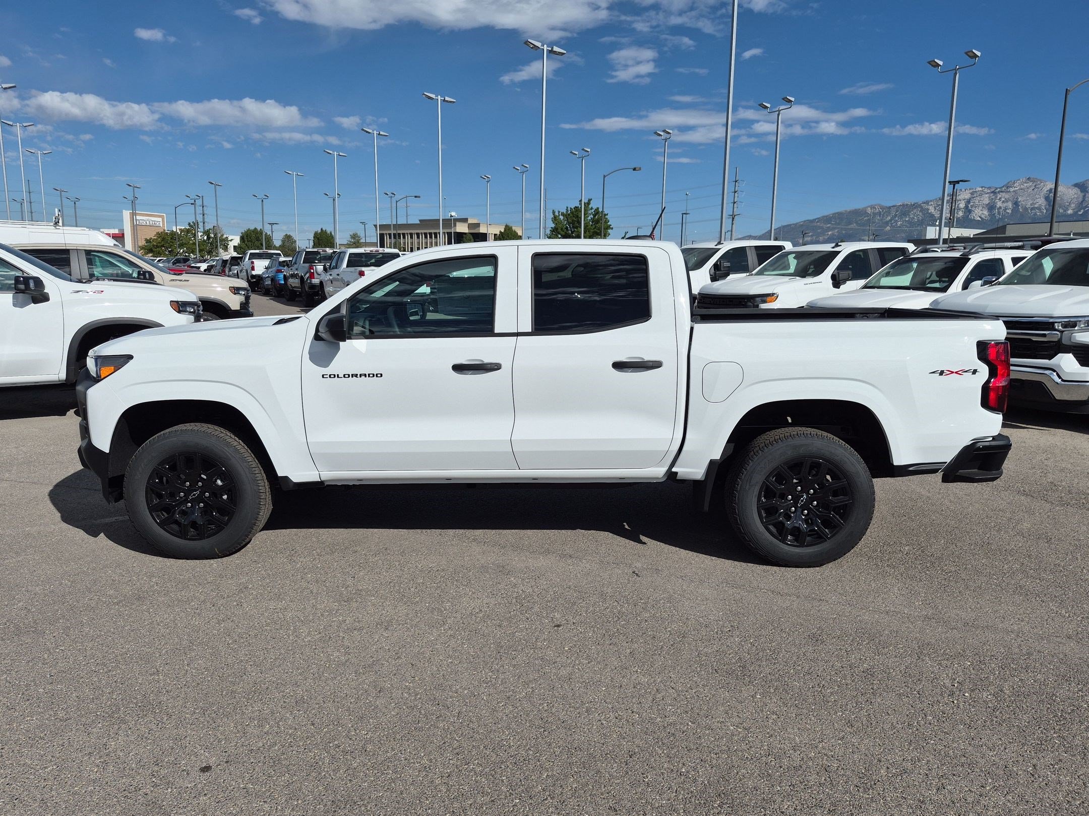 New 2026 Chevrolet Colorado W/T w/ WT Custom Package AWD/4WD image 8