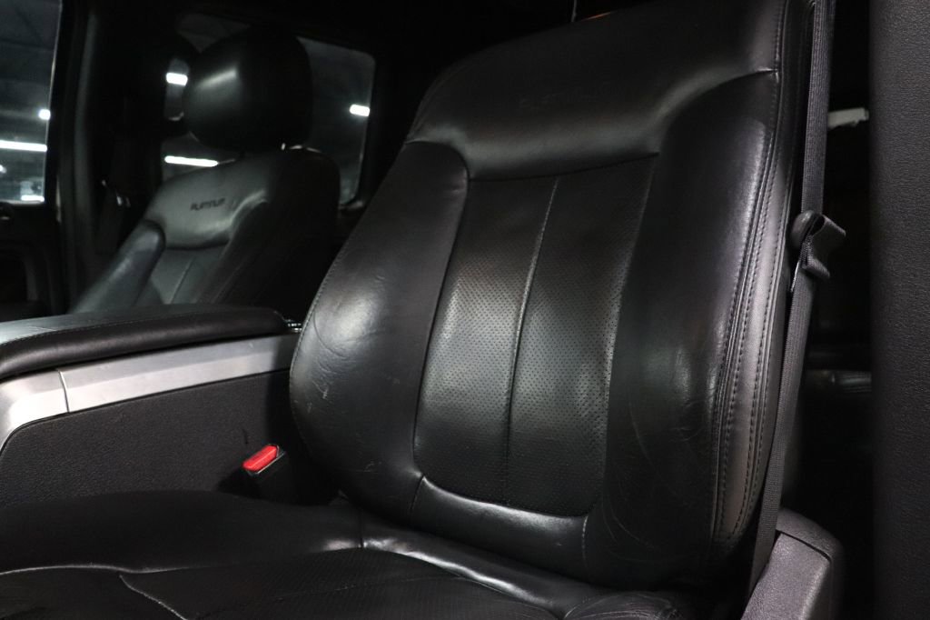 Used 2013 Ford F150 Platinum image 11