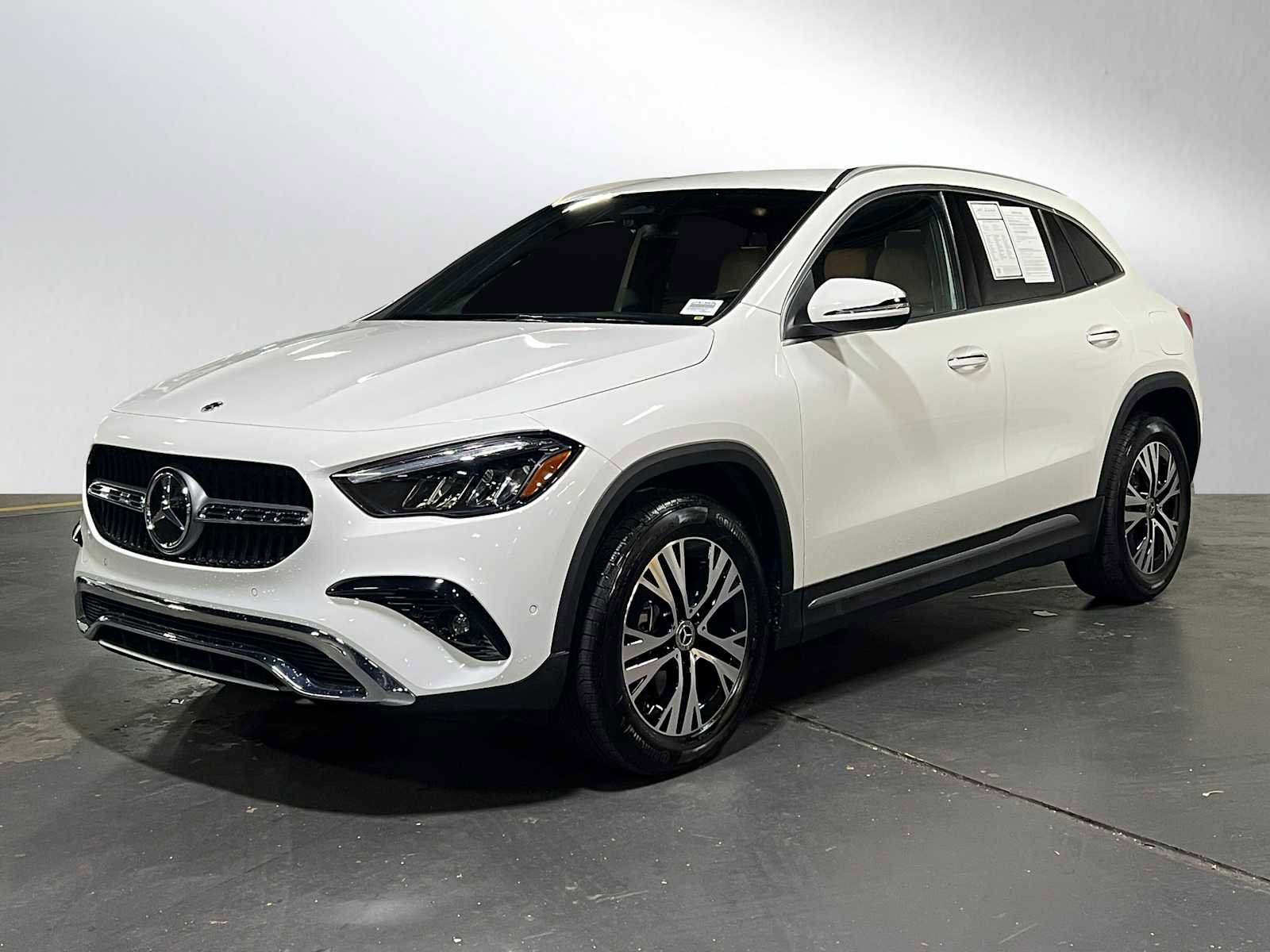 Certified 2025 Mercedes-Benz GLA 250 4MATIC image 8