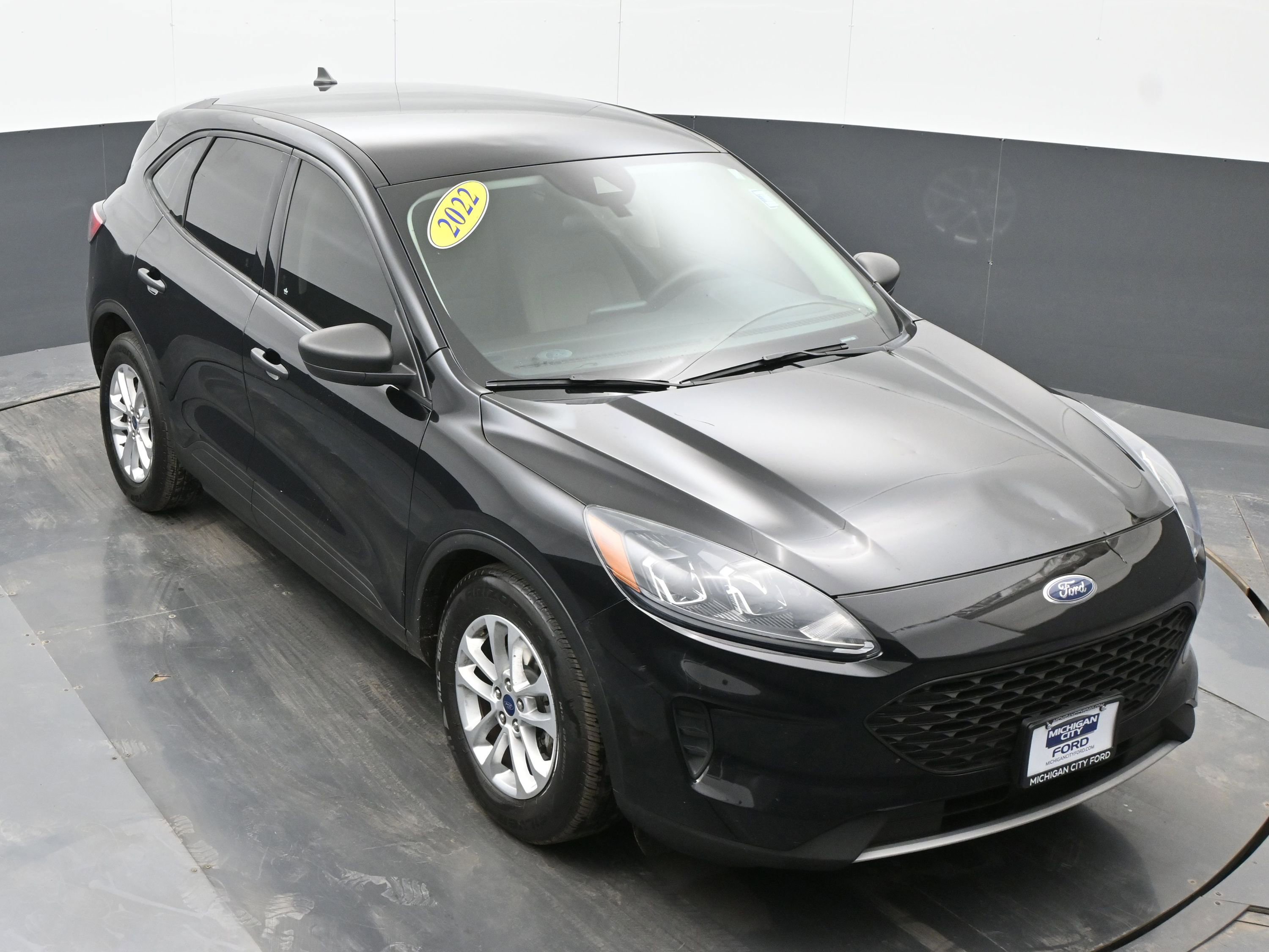 Used 2022 Ford Escape S image 30