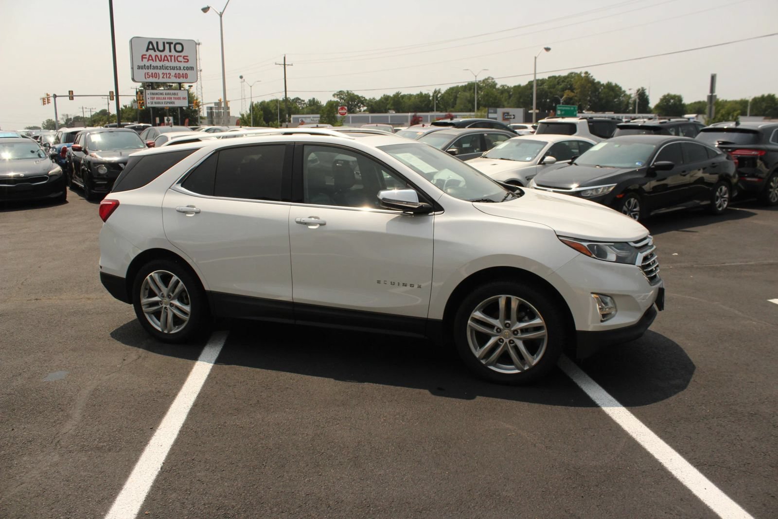 Used 2018 Chevrolet Equinox Premier AWD/4WD image 10