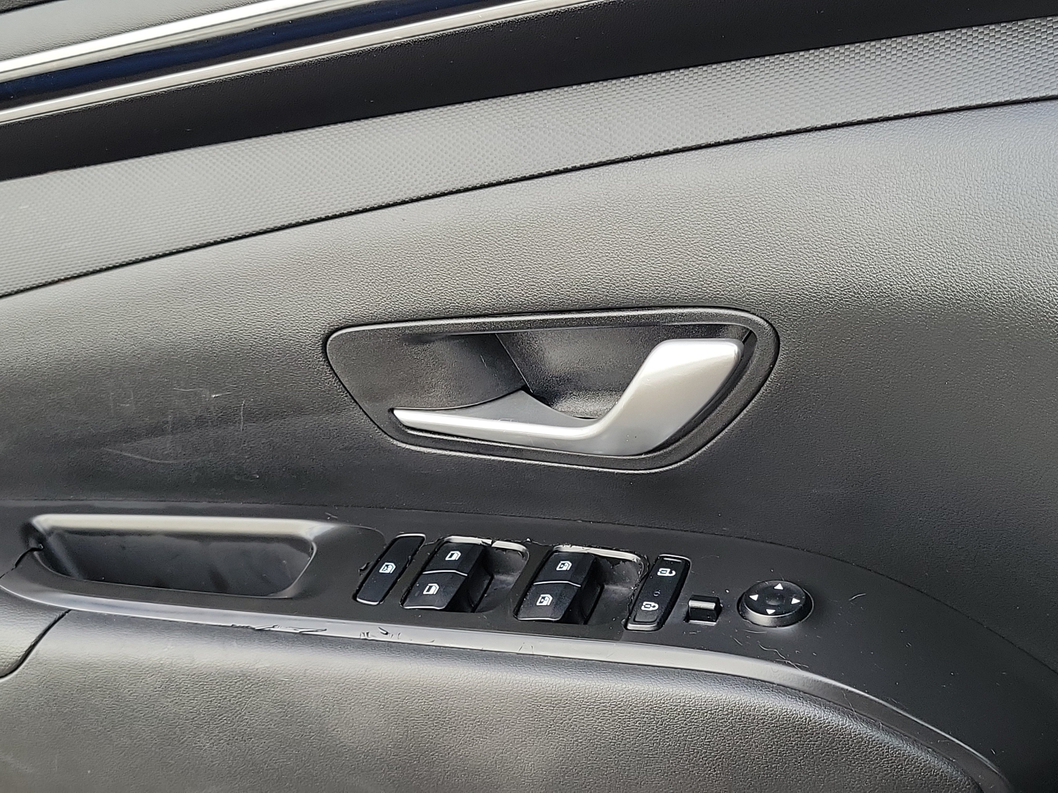 Used 2022 Hyundai Tucson SEL w/ Cargo Package FWD image 13