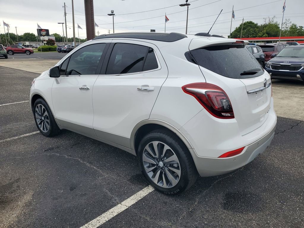 Used 2019 Buick Encore Essence w/ Safety Package II FWD image 3