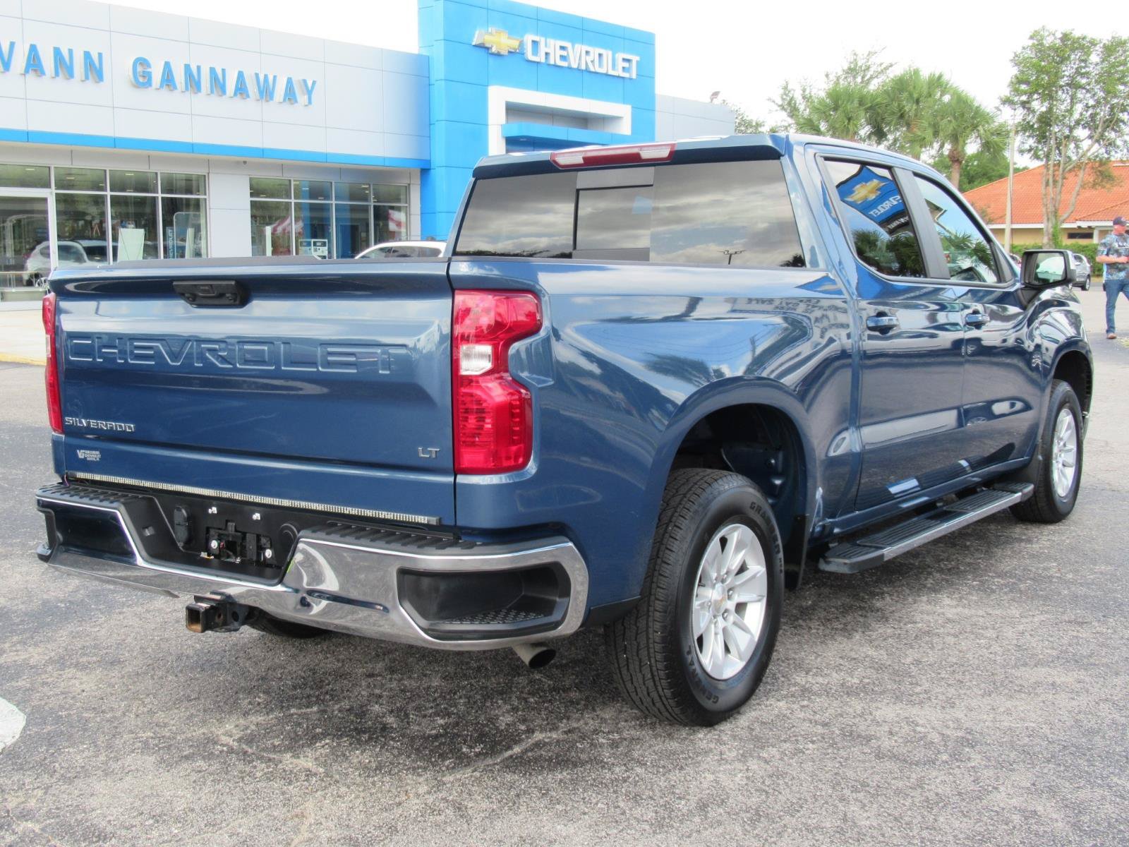 Used 2024 Chevrolet Silverado 1500 LT w/ Convenience Package II RWD image 6