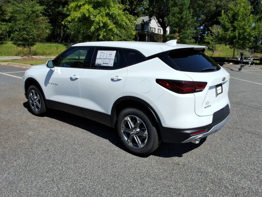 New 2026 Chevrolet Blazer LT FWD image 7