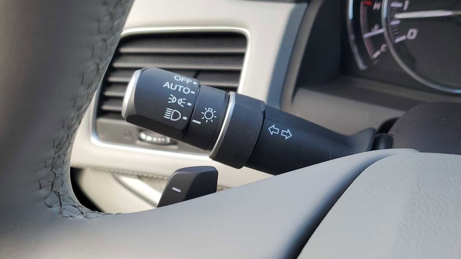 Used 2020 Acura RLX w/ Technology Package FWD image 27