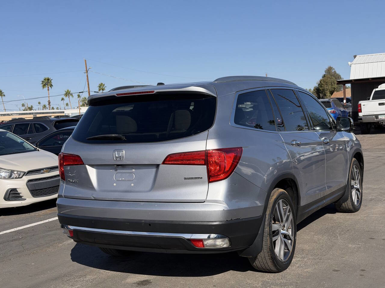 Used 2016 Honda Pilot Touring image 8