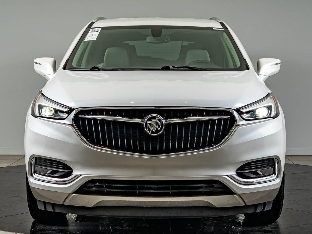 Used 2019 Buick Enclave Essence FWD image 2