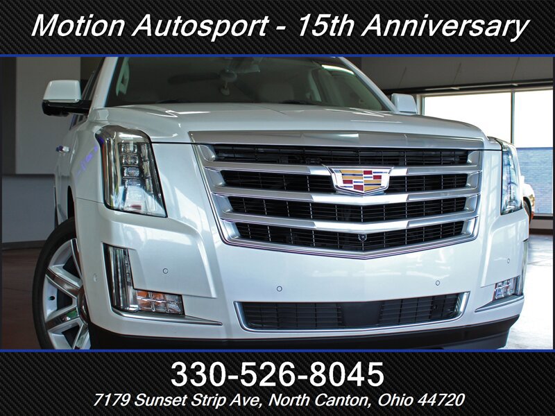 Used 2017 Cadillac Escalade Premium Luxury AWD/4WD image 56