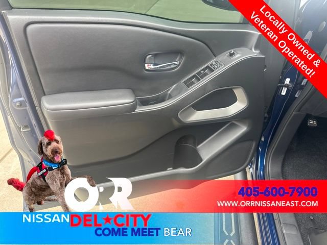 Used 2023 Nissan Frontier SV w/ Tow Package AWD/4WD image 15