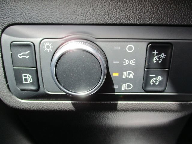 New 2024 Ford Escape ST-Line w/ Equipment Group 301A FWD image 11