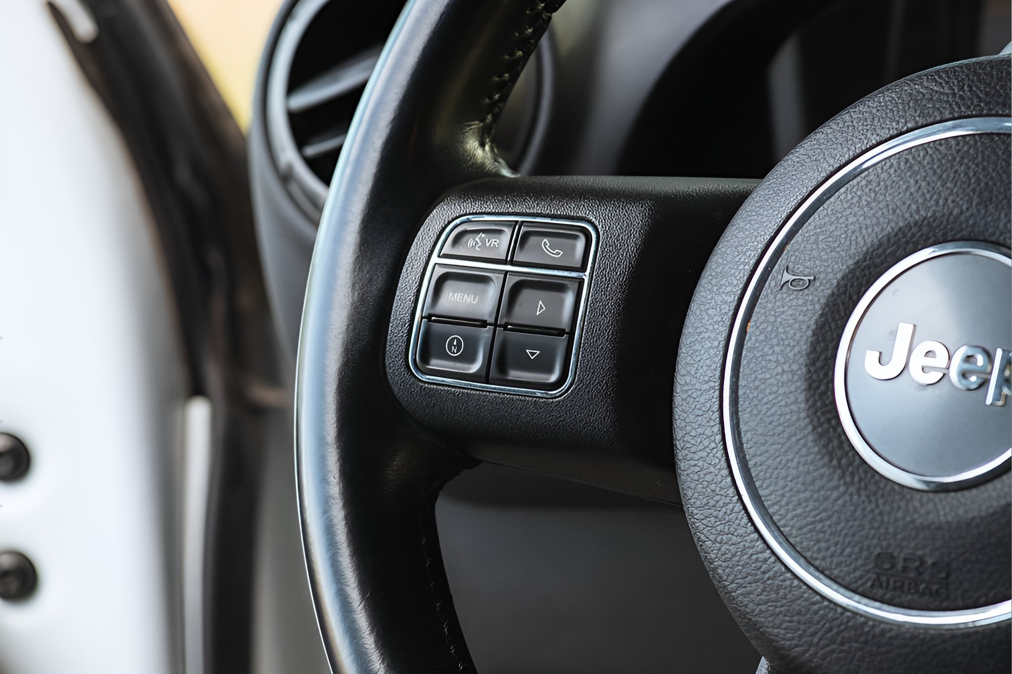 Used 2018 Jeep Wrangler Unlimited Sport S AWD/4WD image 32