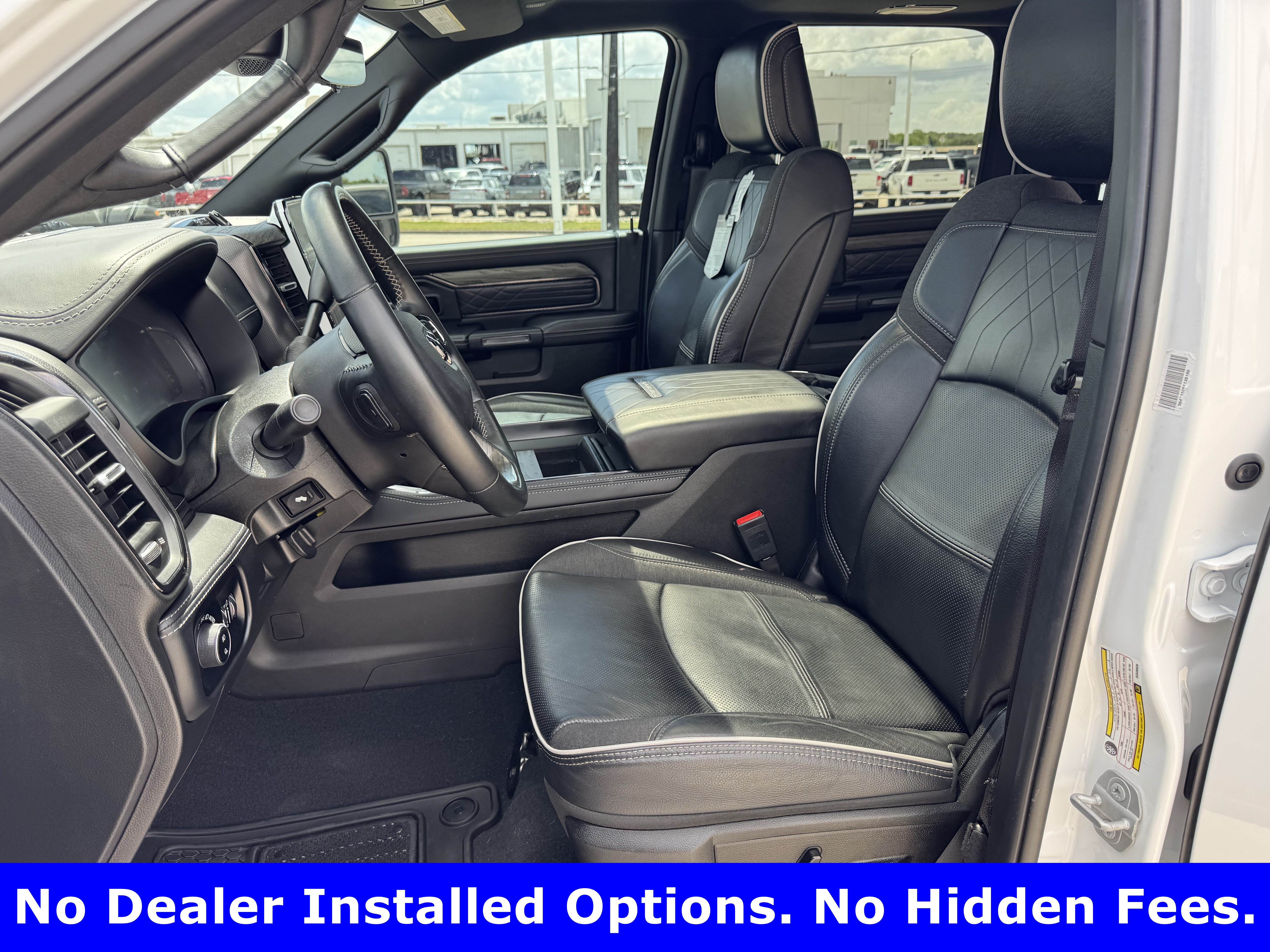 Used 2025 RAM 2500 Limited AWD/4WD image 24