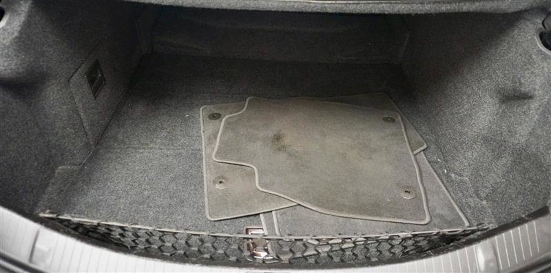 Used 2013 Cadillac XTS Premium image 39