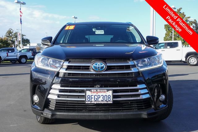 Used 2018 Toyota Highlander Limited Platinum image 3