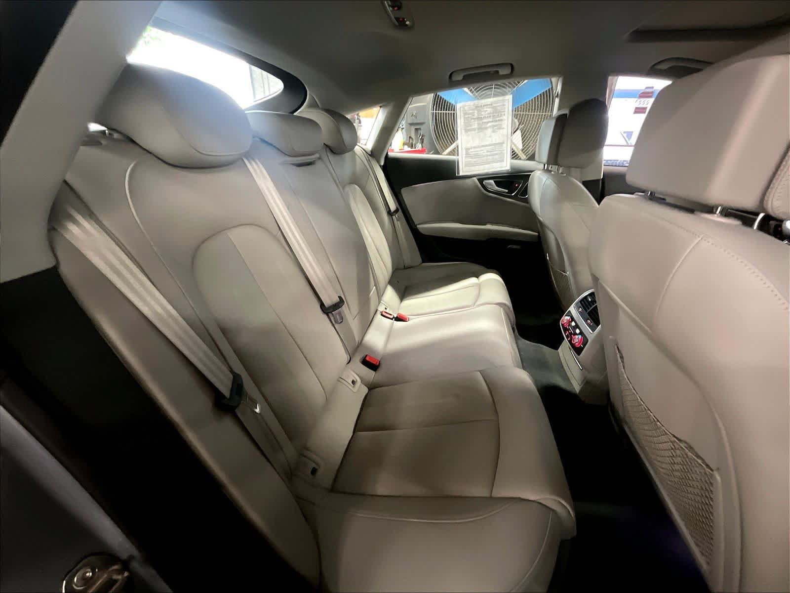 Used 2017 Audi A7 3.0T Premium Plus AWD/4WD image 24
