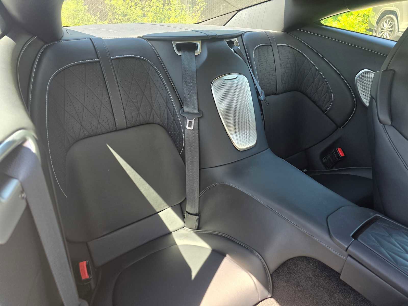 Used 2024 Aston Martin DB12 Coupe image 13