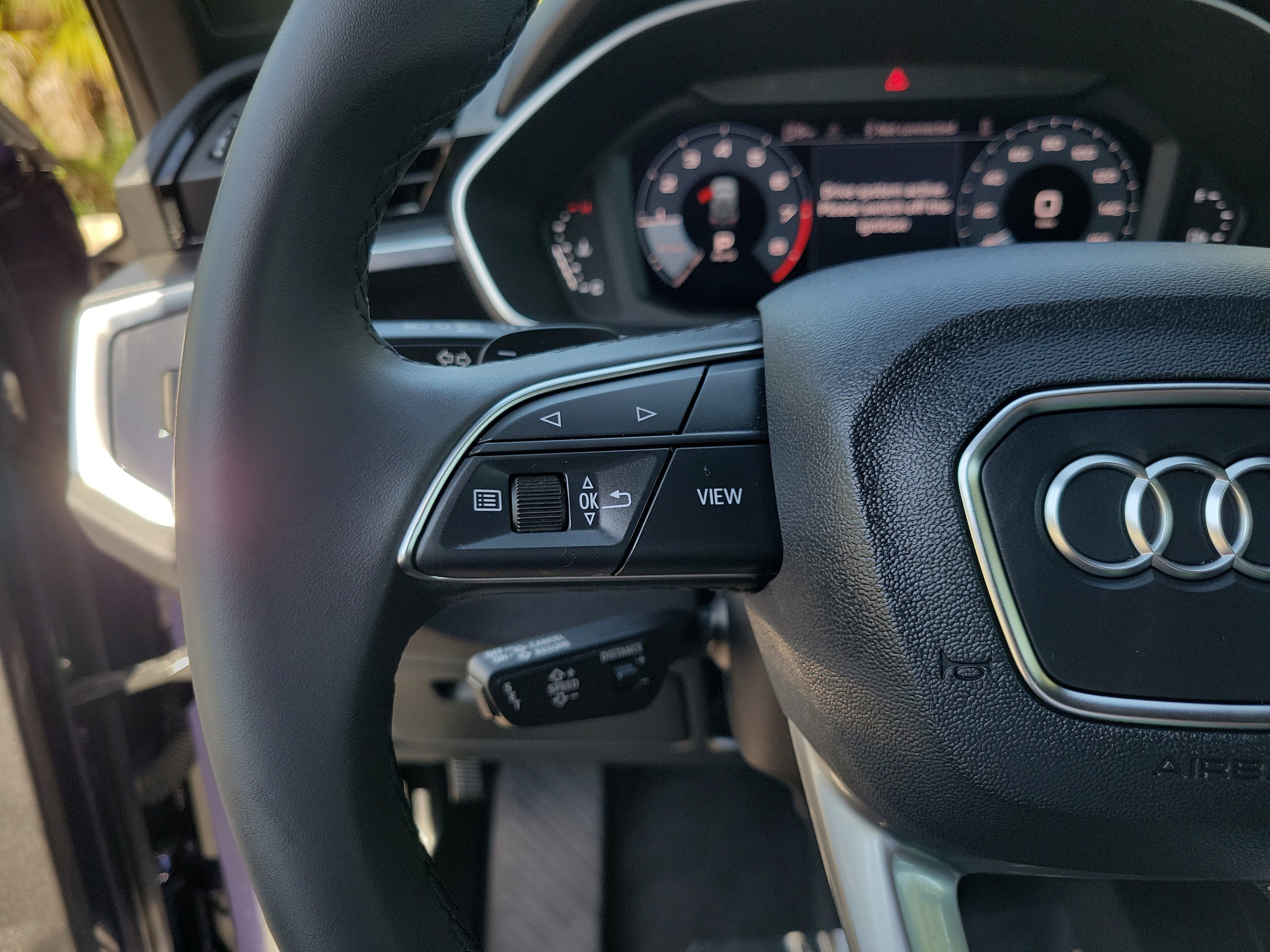 Used 2025 Audi Q3 2.0T Premium w/ Convenience Package image 29