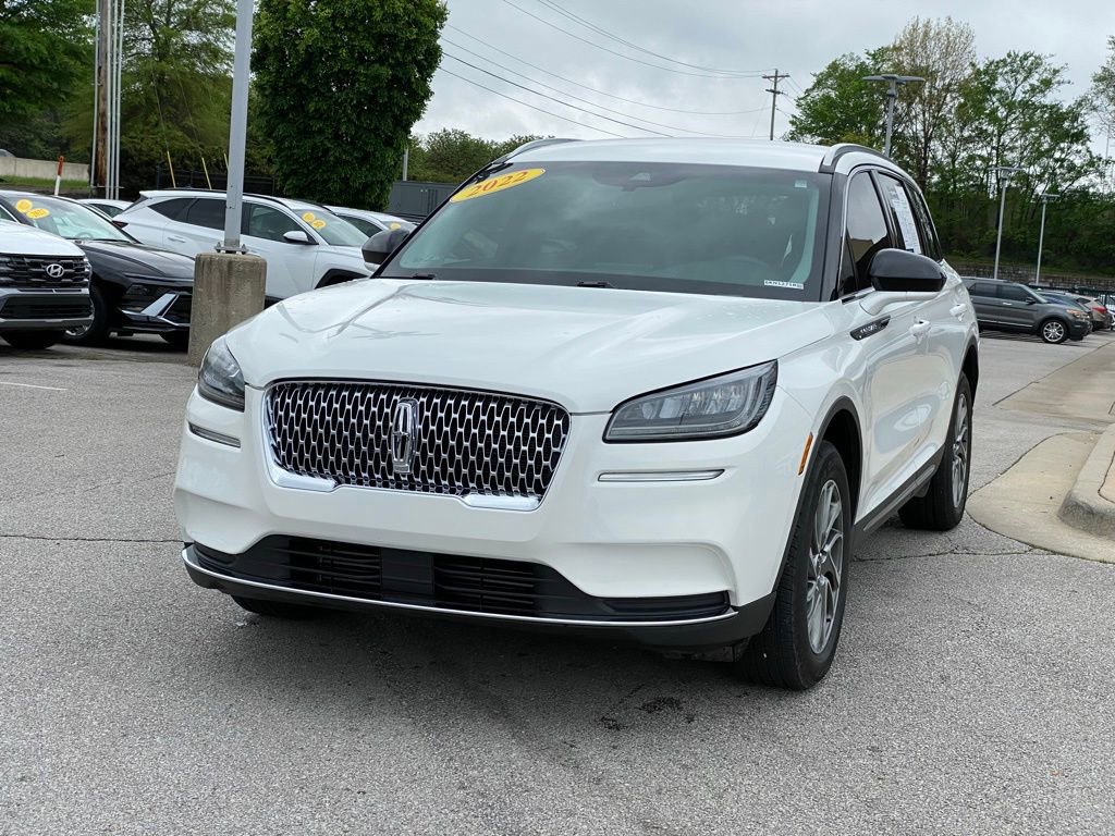 Used 2022 Lincoln Corsair AWD w/ Equipment Group 101A image 3