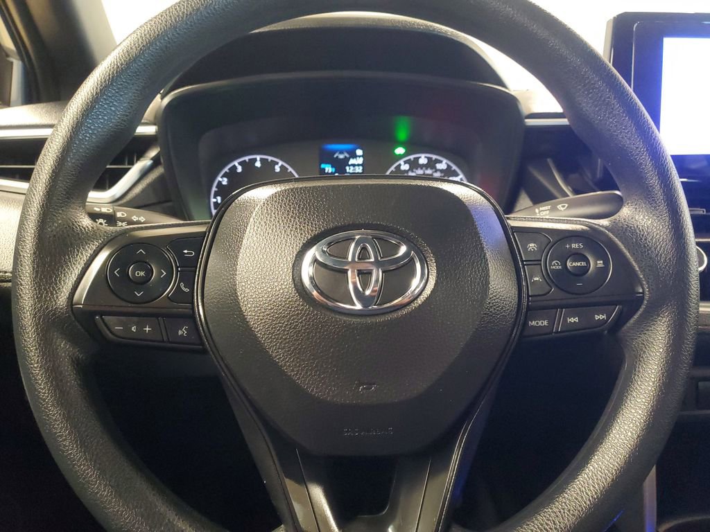Used 2023 Toyota Corolla Cross S image 19