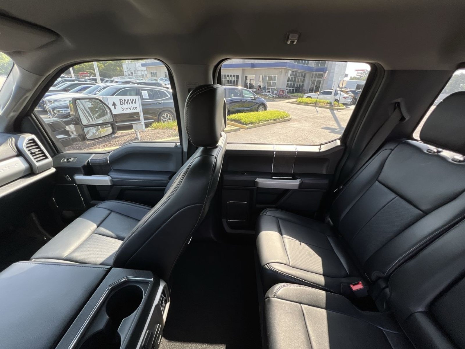 Used 2020 Ford F250 Lariat w/ Lariat Ultimate Package AWD/4WD image 3