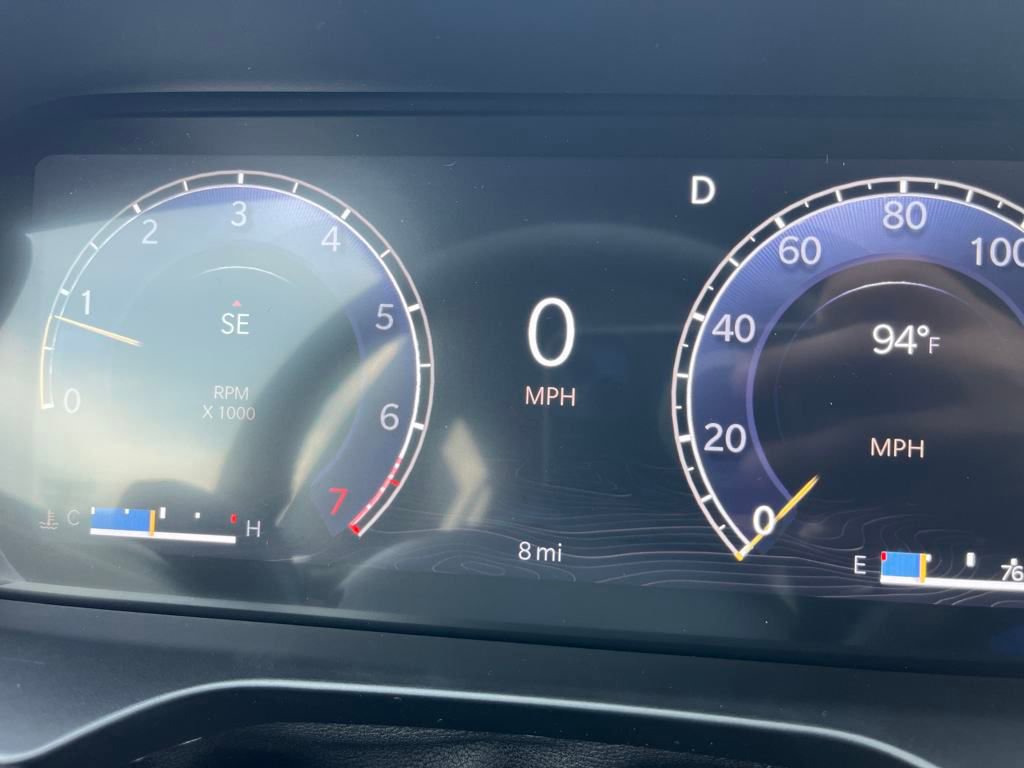 New 2025 Jeep Grand Cherokee L Laredo w/ Luxury Tech Group I image 33