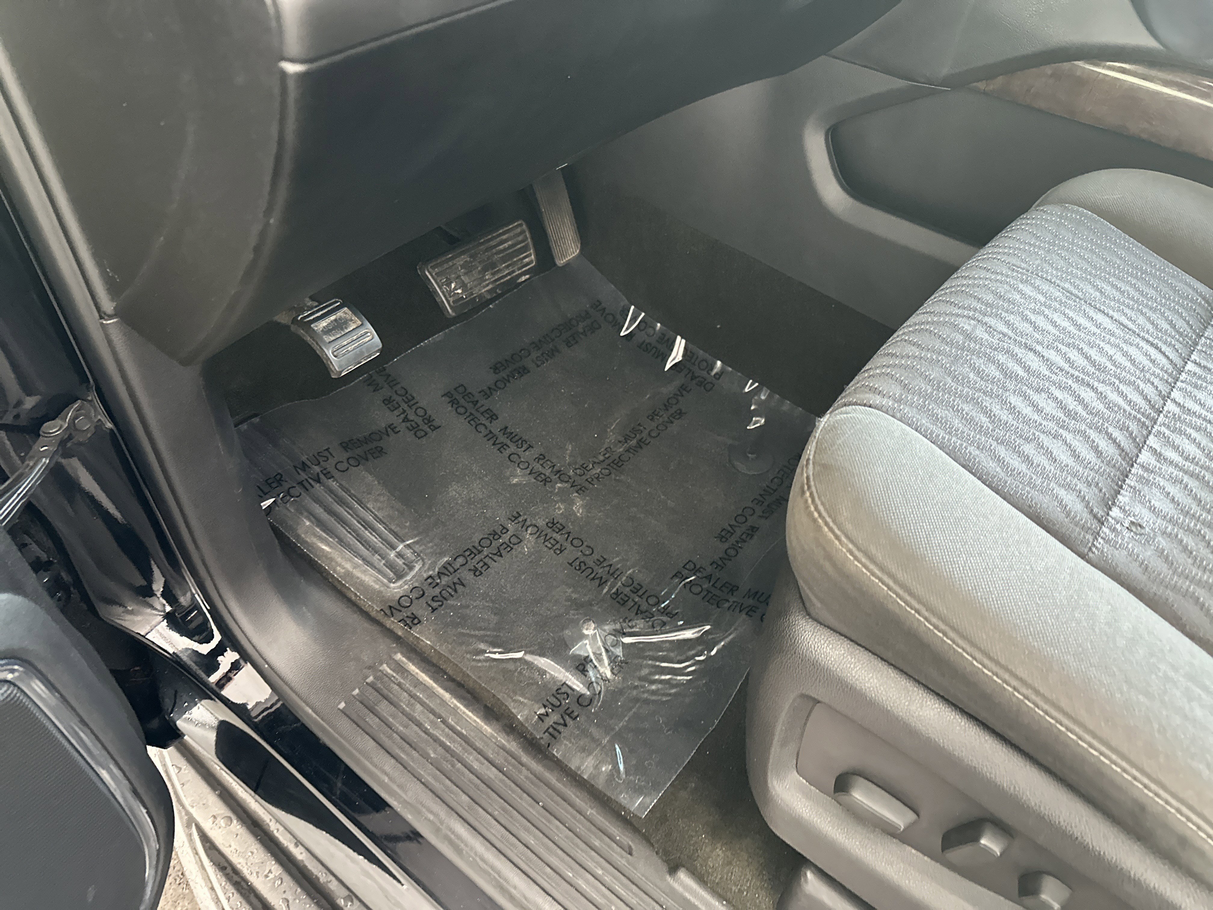 Used 2016 Chevrolet Tahoe LS image 17