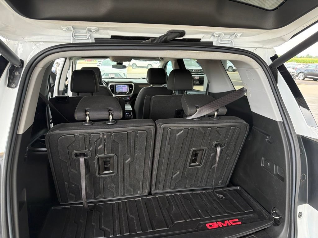 Used 2023 GMC Acadia SLE w/ Driver Convenience Package FWD image 19