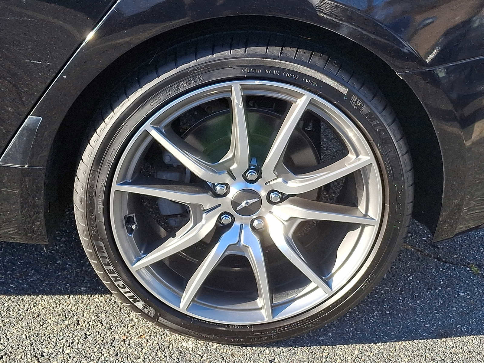 Used 2023 Genesis G70 2.0T image 8