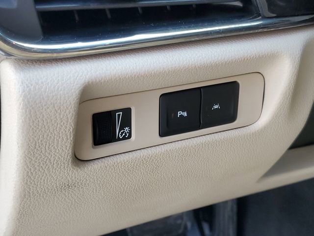 Used 2018 Cadillac ATS Luxury image 18