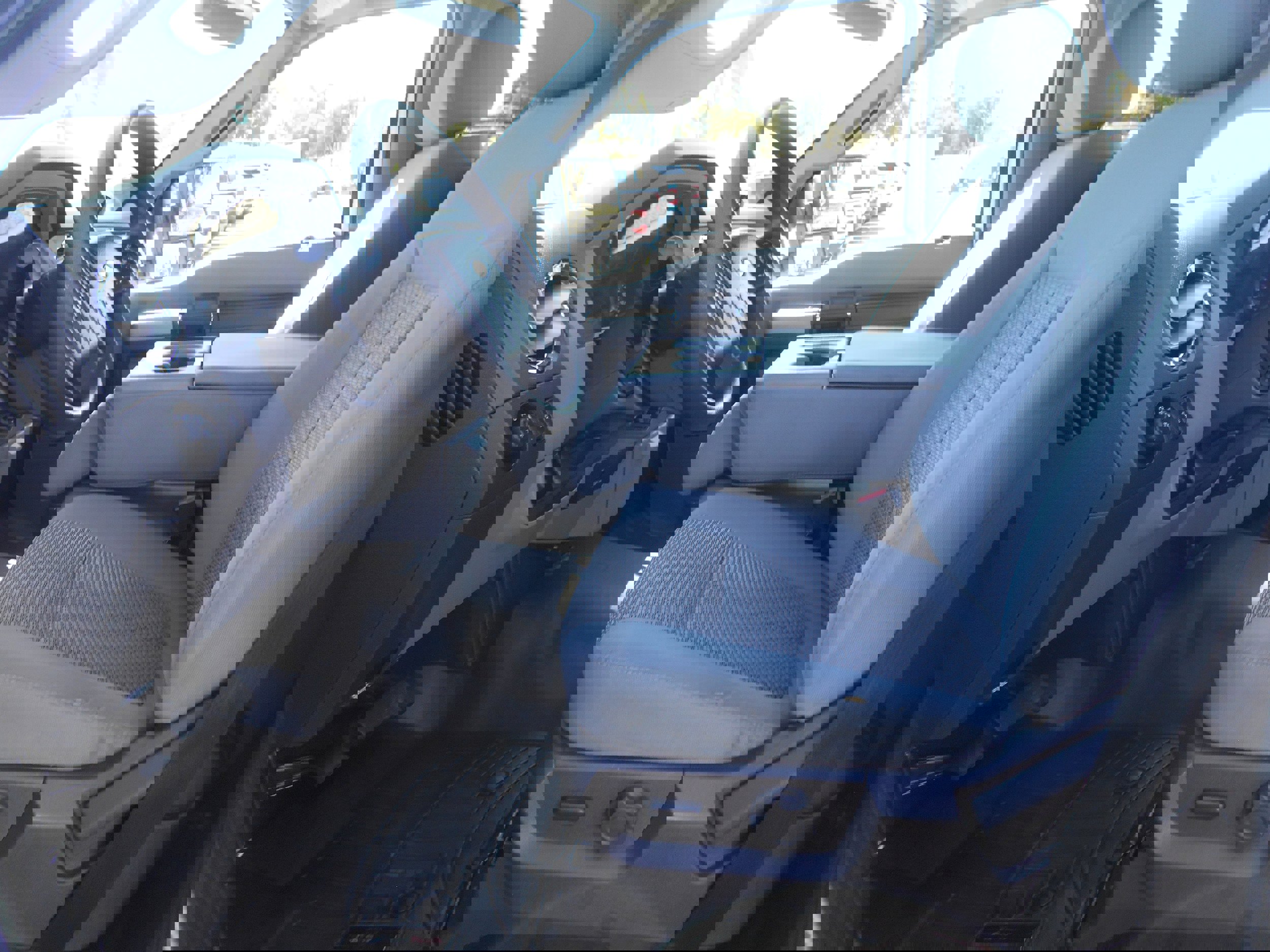 Used 2016 Ford F250 XLT w/ XLT Interior Package image 5