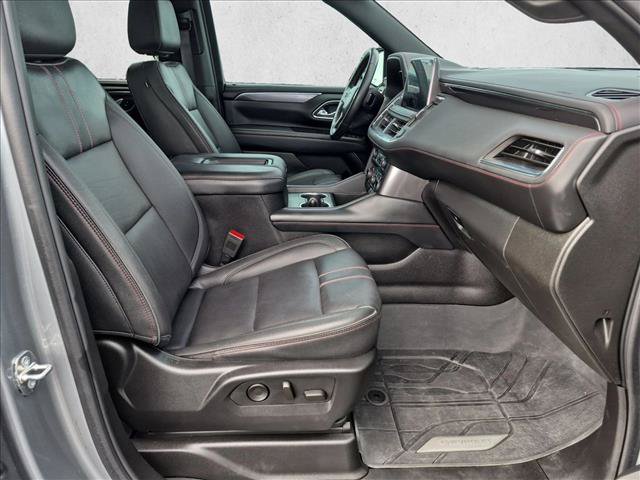 Used 2024 Chevrolet Suburban RST w/ Luxury Package AWD/4WD image 20