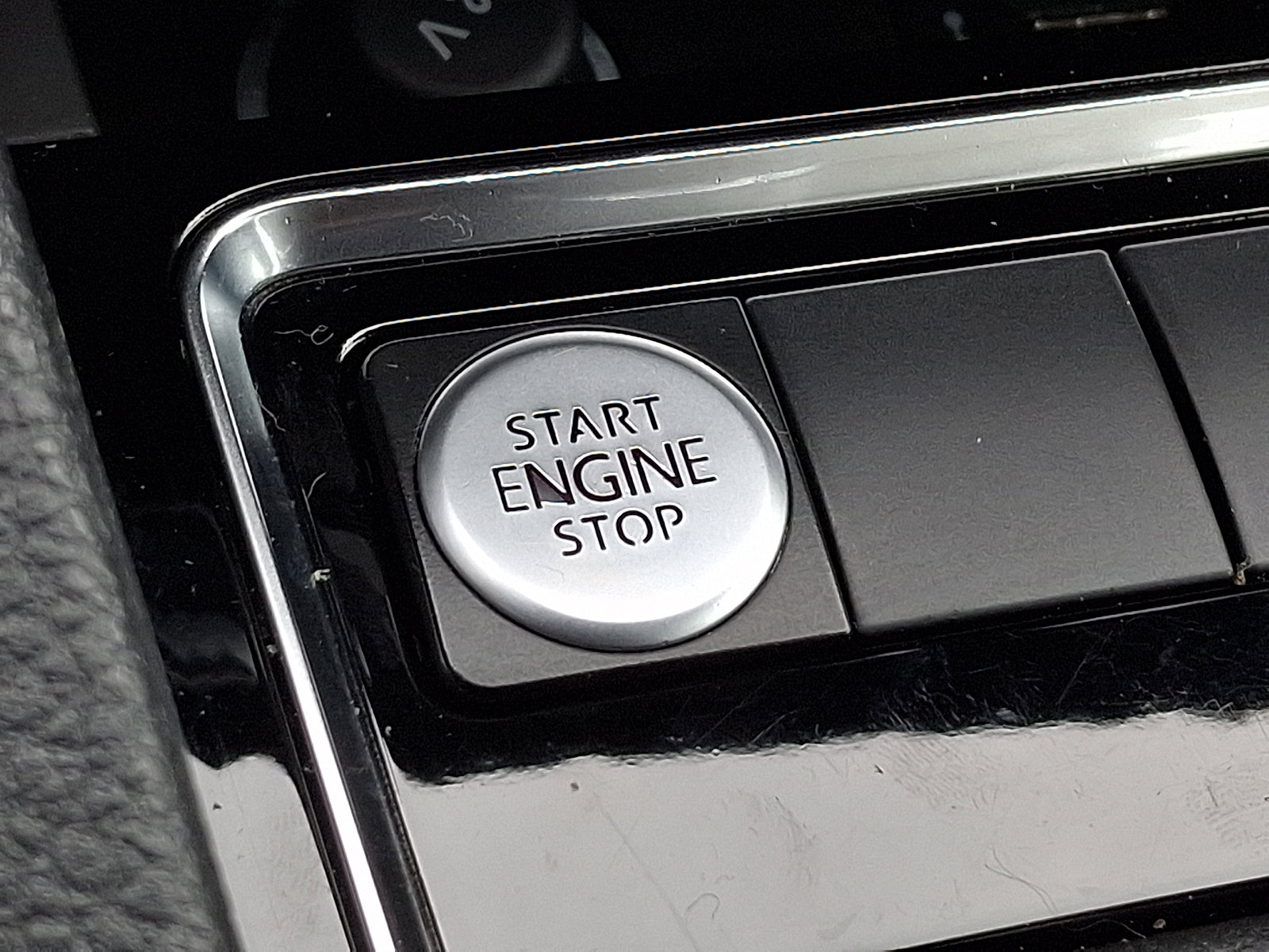 Used 2016 Volkswagen Jetta Sport w/ Lighting Package image 23