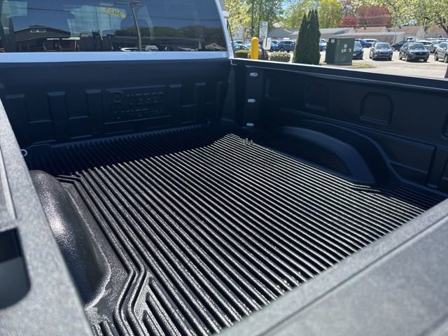 Used 2025 Chevrolet Silverado 2500 LT w/ Convenience Package AWD/4WD image 31