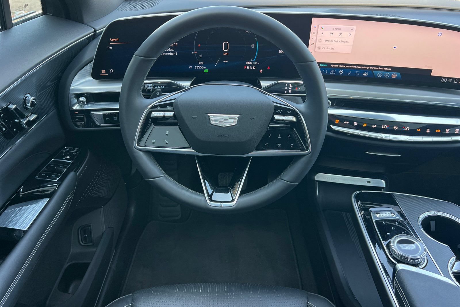 Used 2024 Cadillac Lyriq Sport RWD image 19