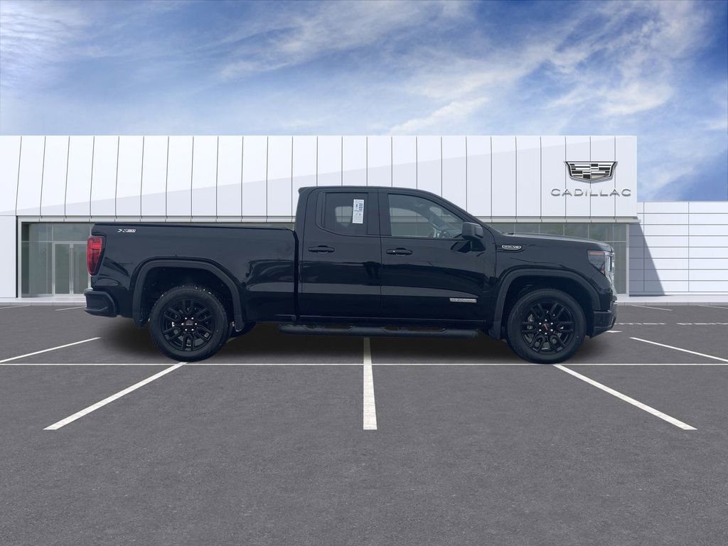 Used 2023 GMC Sierra 1500 Elevation image 9