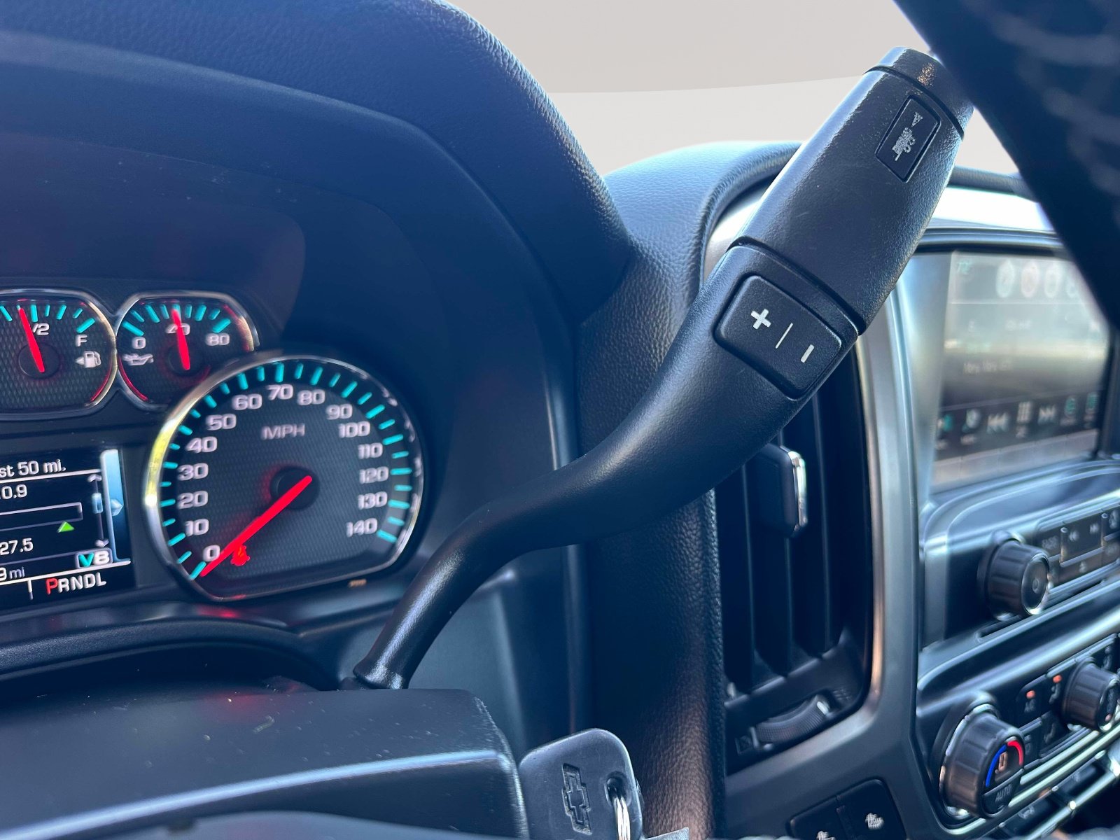 Used 2018 Chevrolet Silverado 1500 LT w/ All Star Edition AWD/4WD image 14