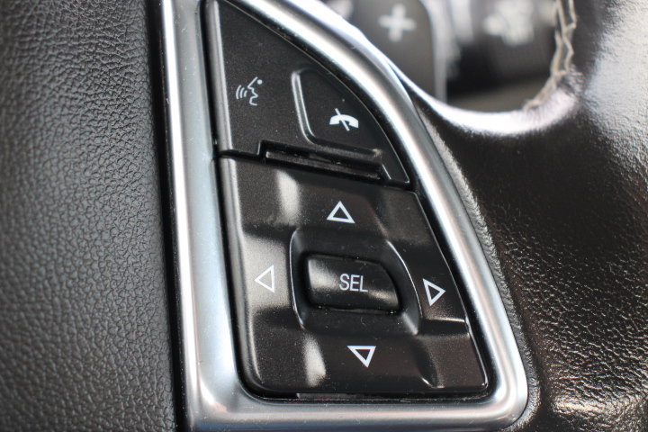 Used 2023 Chevrolet Camaro LT image 27