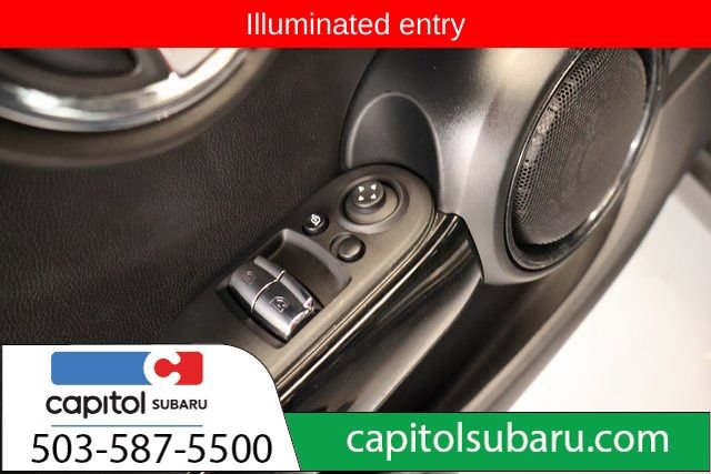 Used 2023 MINI Cooper S w/ Premium Package image 9