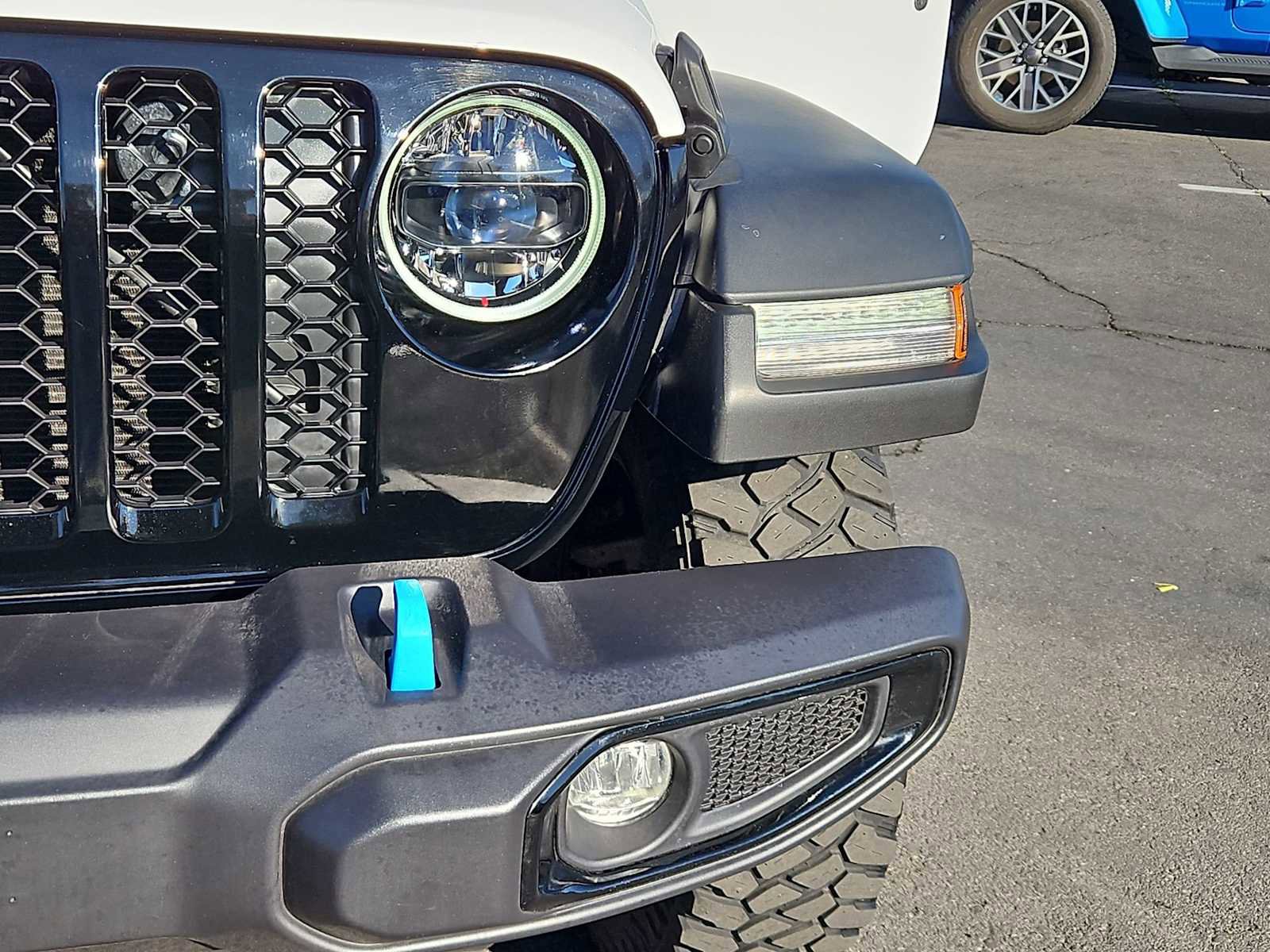 Used 2023 Jeep Wrangler Unlimited w/ Cold Weather Group image 11