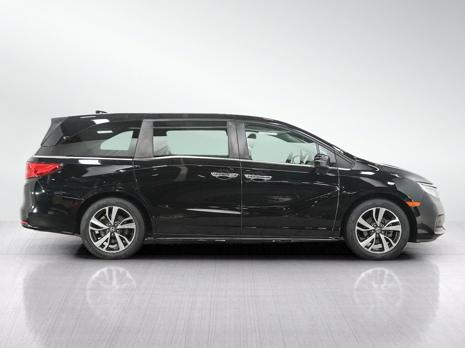 Used 2022 Honda Odyssey Touring image 6