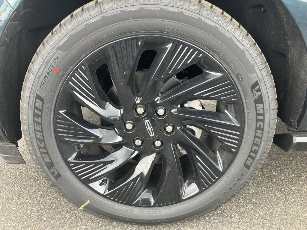 New 2026 Lincoln Navigator Reserve AWD/4WD image 10