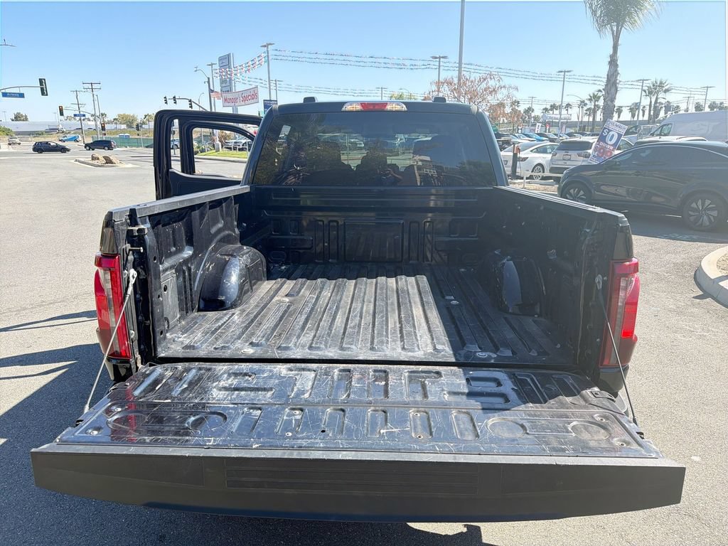 Used 2025 Ford F150 XLT w/ Equipment Group 301A Standard AWD/4WD image 18