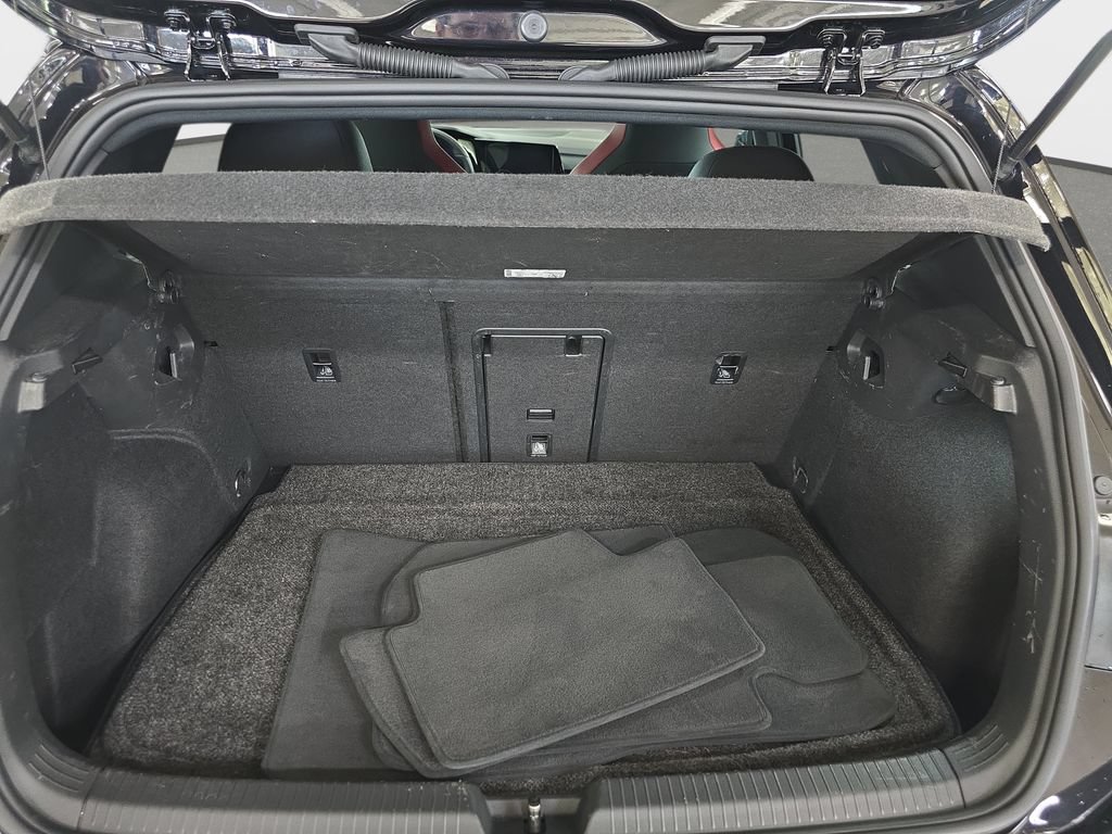 Used 2022 Volkswagen GTI Autobahn FWD image 30