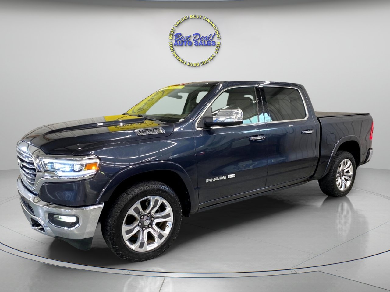 Used 2019 RAM 1500 Limited image 1