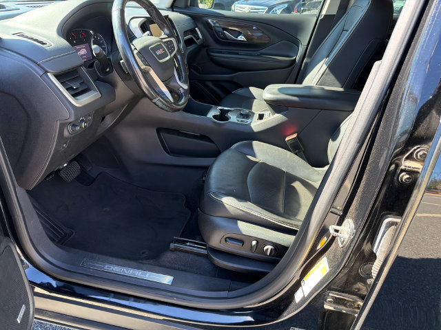 Used 2019 GMC Terrain Denali w/ Driver Alert Package II FWD image 9