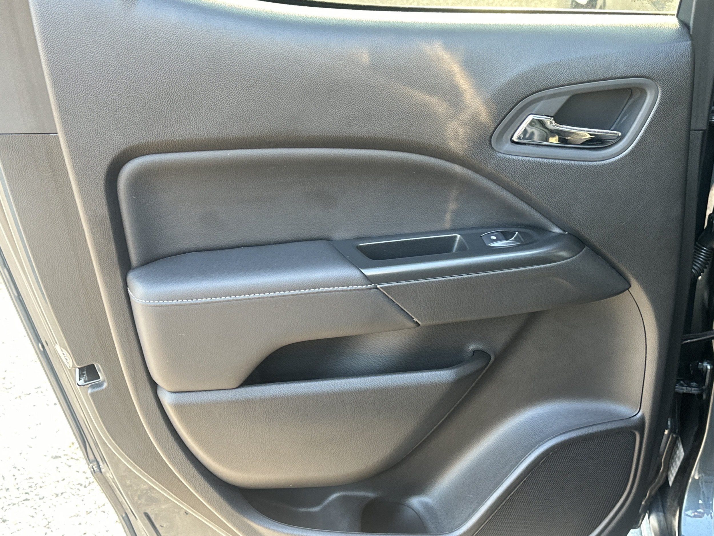 Used 2019 GMC Canyon SLE w/ SLE Convenience Package RWD image 21