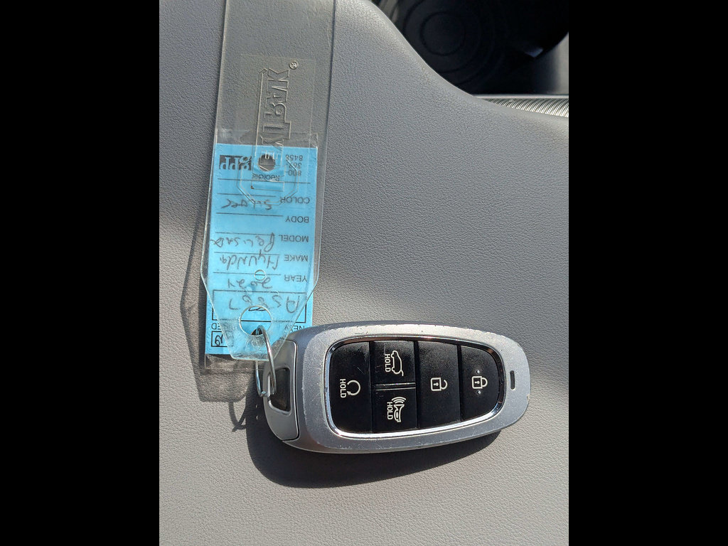 Used 2024 Hyundai Palisade SEL FWD image 34