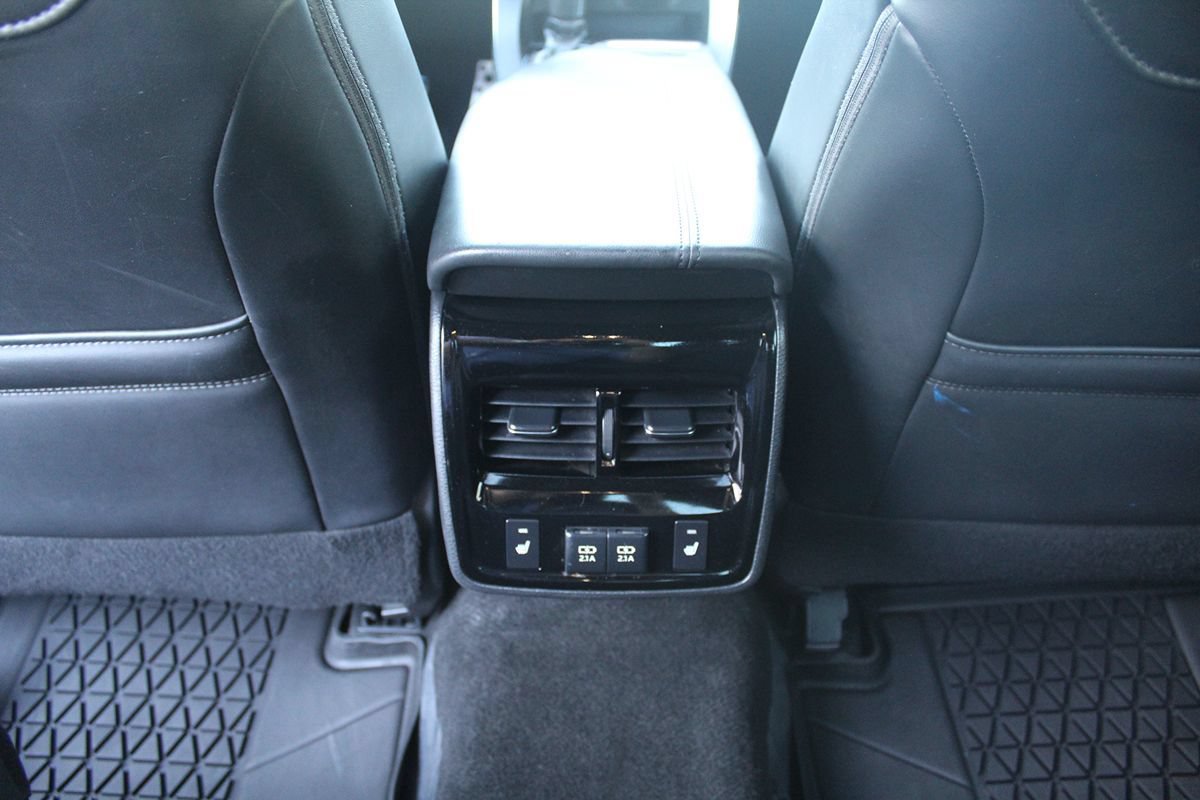 Used 2019 Toyota Avalon Touring w/ Advanced Safety Package FWD image 27