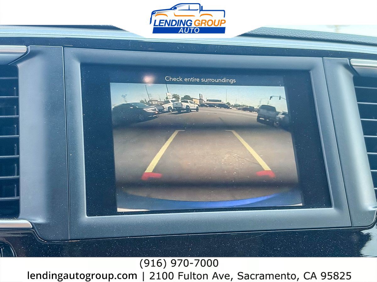 Used 2019 Chrysler Pacifica Touring Plus FWD image 23